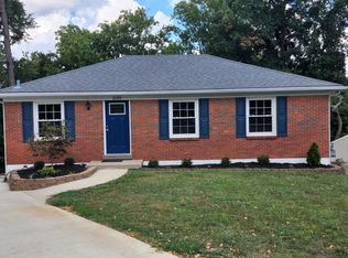 2129 Dogoon Dr, Louisville, KY 40223