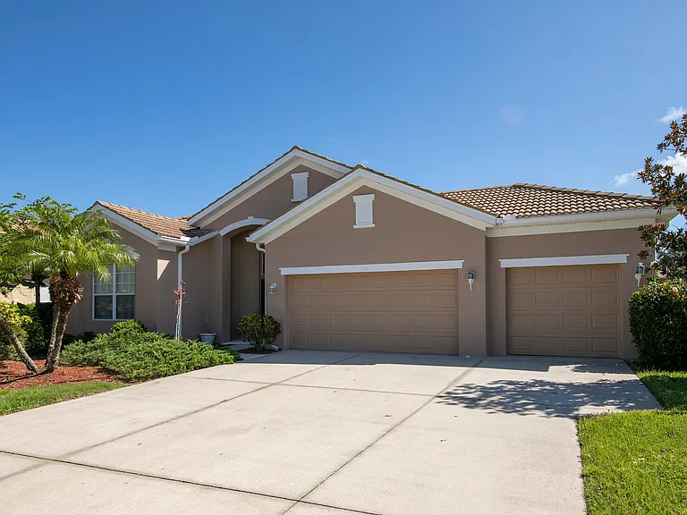 1679 Pinyon Pine Dr — Photo 11