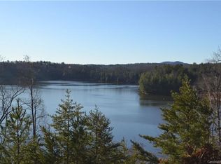 2 Lake Crest Dr, Nebo, NC 28761