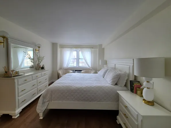 446 East 86th Street image 1 of 16