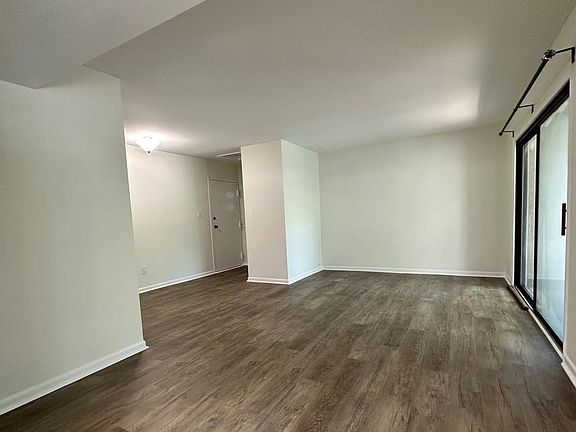 3rd image of 10630 Provincial Dr APT F