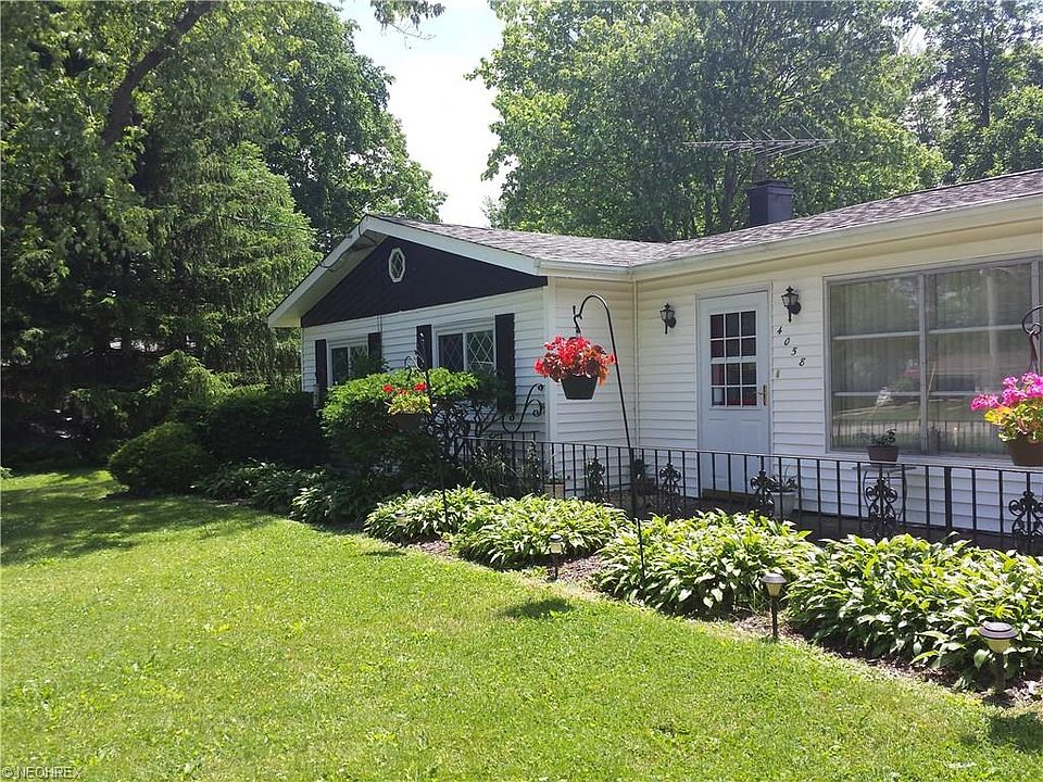 1st image of 4058 Oxford Dr