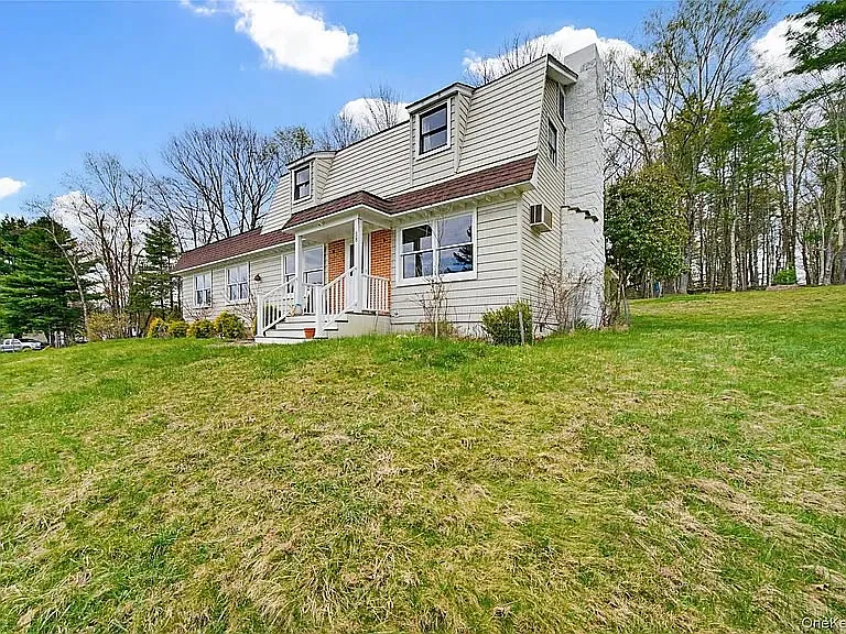 4 bed, $3,100 — Photo 3