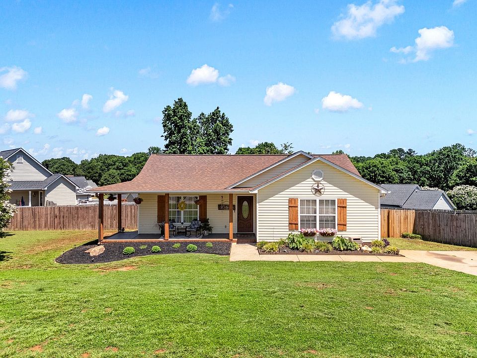 1st image of 531 Plantation Creek Dr