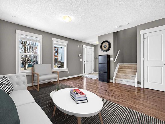 5th image of 257 E Skyview Ranch Dr NE