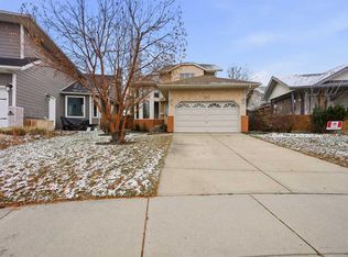 207 SW Riverside Way SE, Calgary, AB T2C3V9