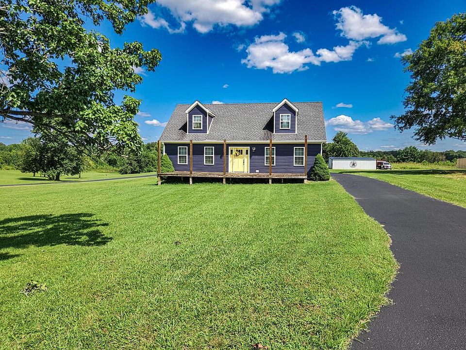 1st image of 595 New Salem Cir