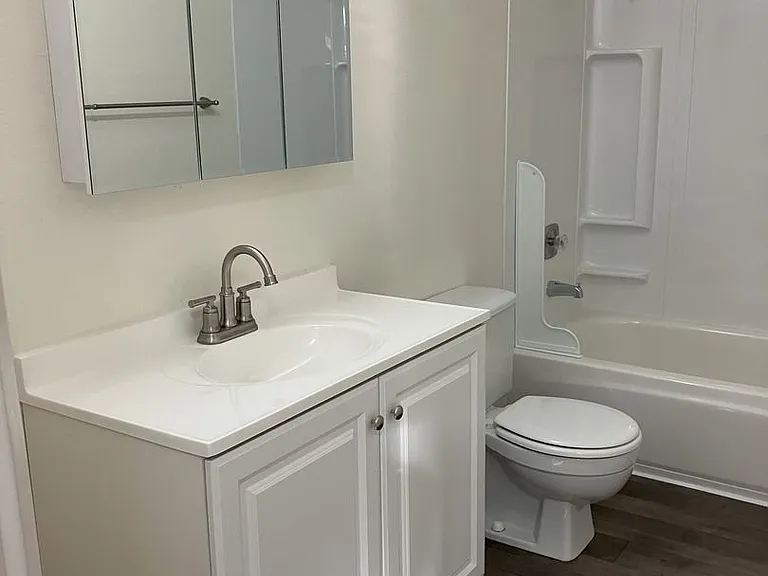 Dakota Knoll — Photo 15