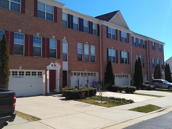 3rd image of 6217 Lawson Dr