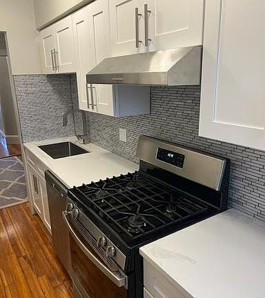 2nd image of 57-61 Hawthorne St #1R