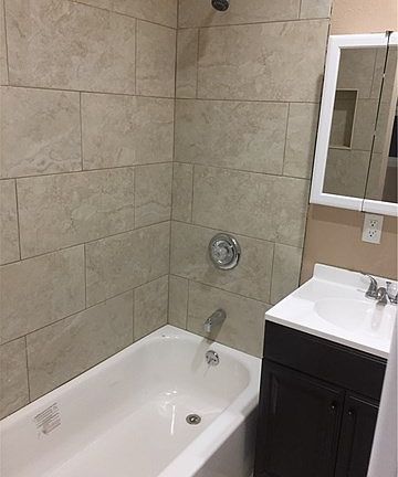 5th image of 231 W 62nd St