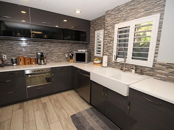 3rd image of 556 S Osceola Ave #24
