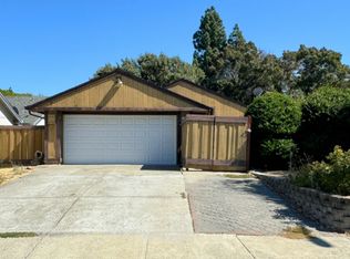 2215 Lynbrook Dr, Pittsburg, CA