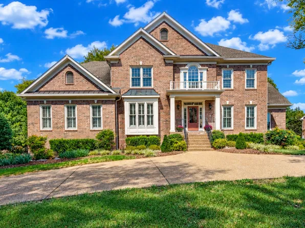 9028 Southerland Pl, Brentwood, TN 37027
