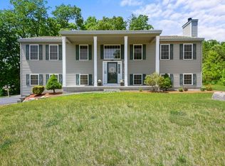 8 Hickory Way, Ayer, MA 01432