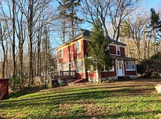 54 Greenfield Rd, Montague, MA 01351