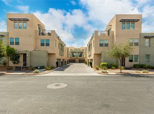 11297 Gravitation Dr, Las Vegas, NV 89135