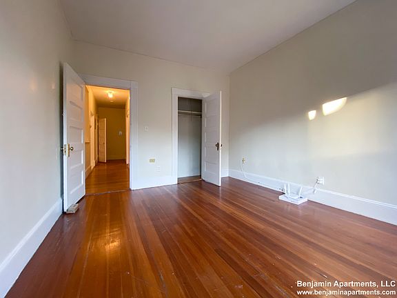 2nd image of 1595 Beacon St #22
