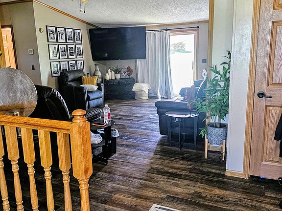 2nd image of 27 Lake Shetek Dr