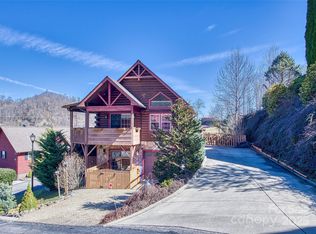 87 Appalachian Trl, Maggie Valley, NC 28751
