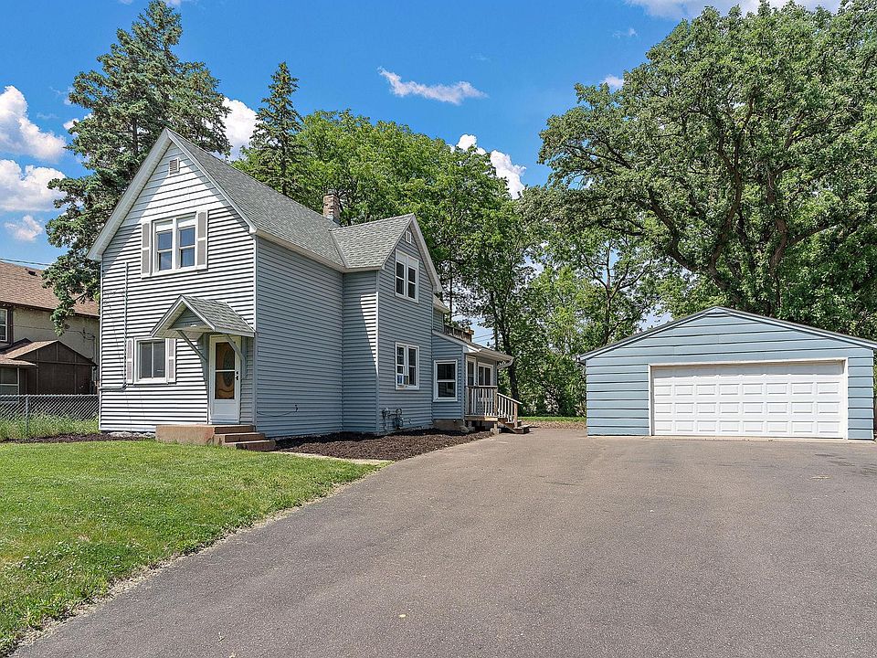 1st image of 2219 Eldridge Ave E
