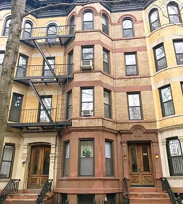 Rented by Rapid Realty Cobble Hill | media 42