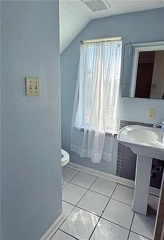 56 Stanton Hall Dr — Photo 13