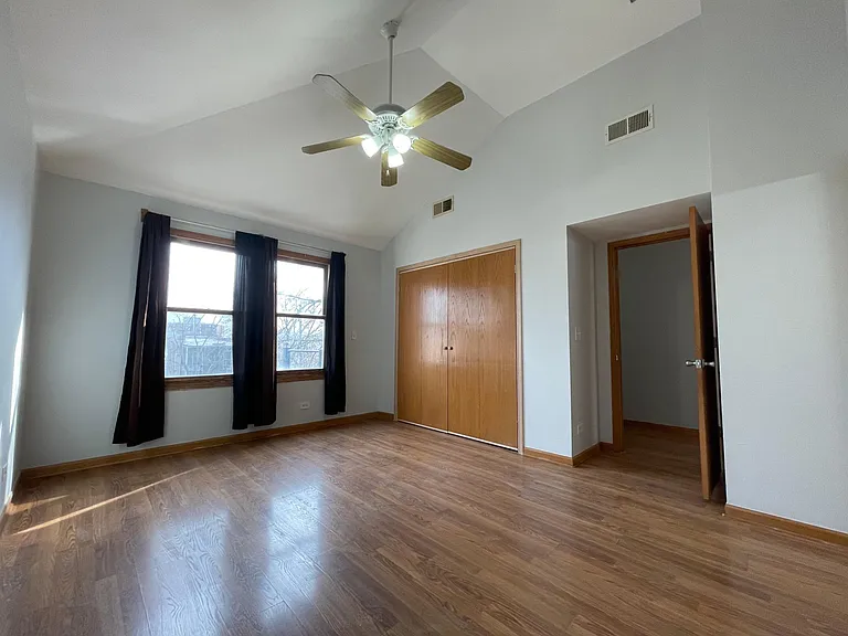 3333 W Fulton Blvd #3 — Photo 7