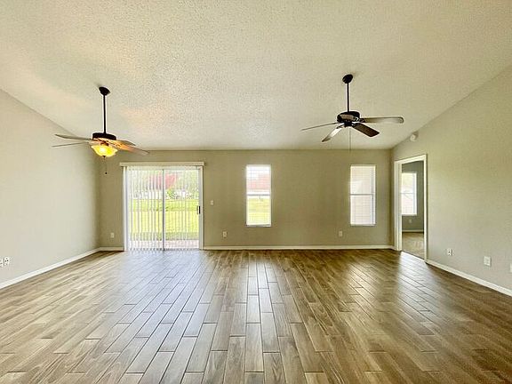 2nd image of 2554 Alabaster Ave