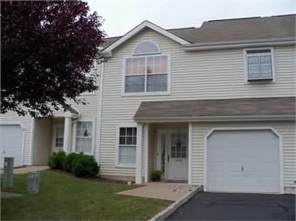 204 Reynard Dr, Milford, NJ 08848