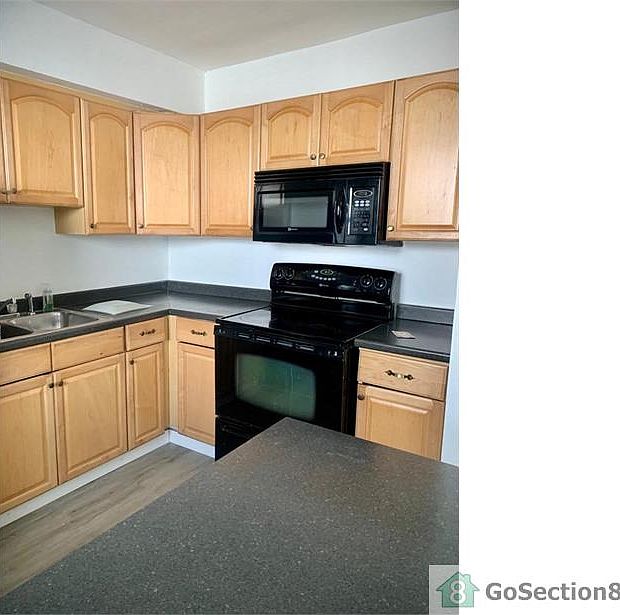 1st image of 625 84th St