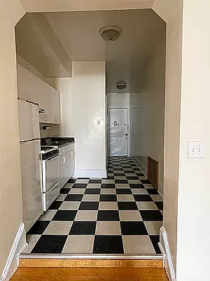 Rented by Oxford Property Group | media 16