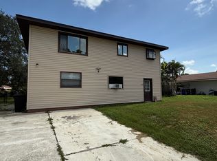8206 Lake San Carlos Cir, Fort Myers, FL 33967