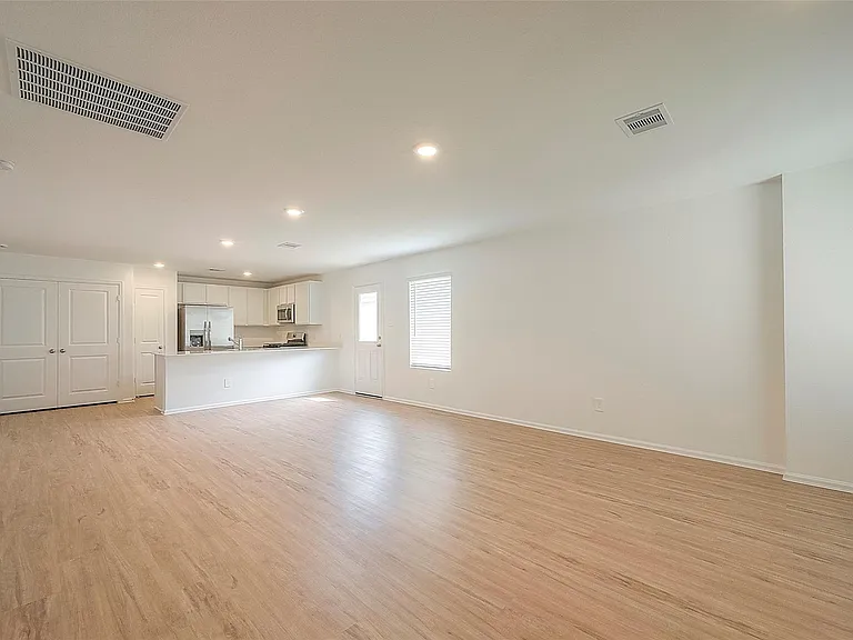 1491 Las Cuevas Dr — Photo 8
