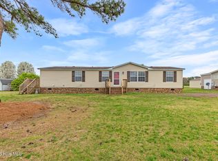 6748 Stantonsburg Rd, Farmville, NC 27828