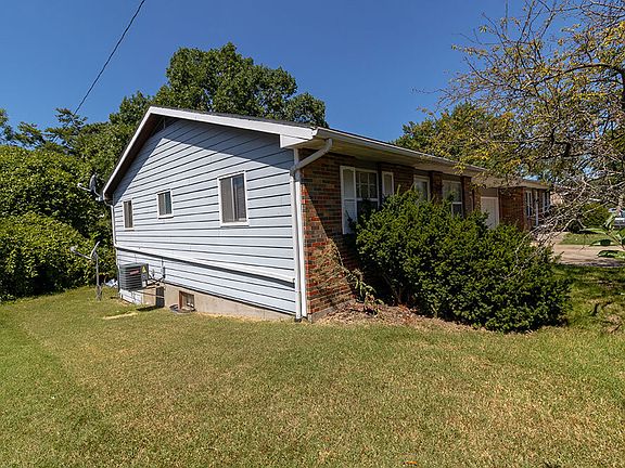 5th image of 3415 Balboa Ln #3415