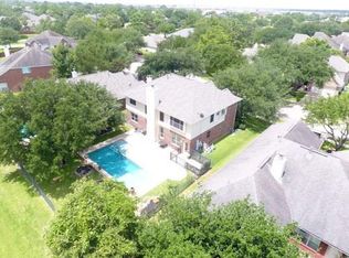 12131 Canyon Mills Dr, Houston, TX 77095