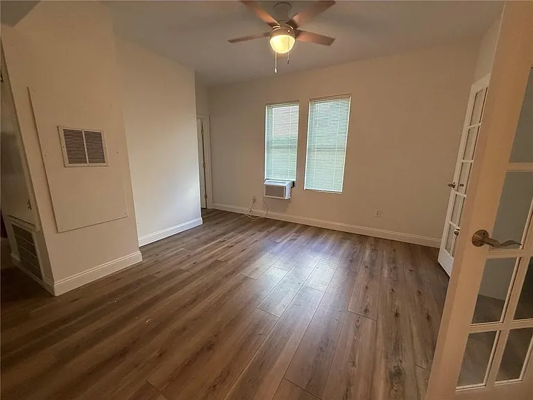 125 Pleasant St #1 — Photo 5