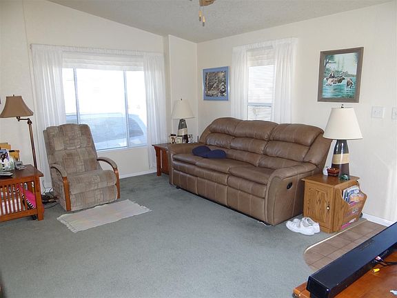 2nd image of 10331 E 31st Pl