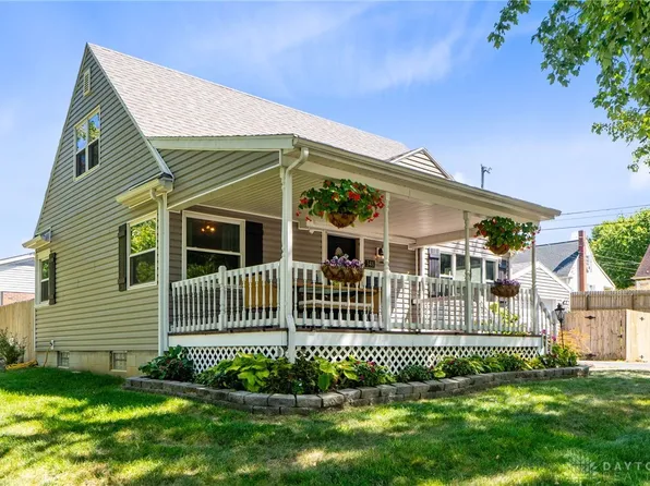 348 S Stadium Dr, Xenia, OH 45385