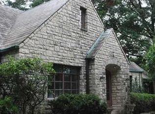 245 W Cooke Rd, Columbus, OH 43214