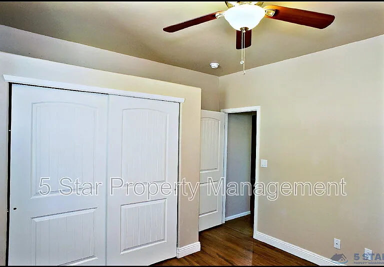 2200 Willie Mier St — Photo 32