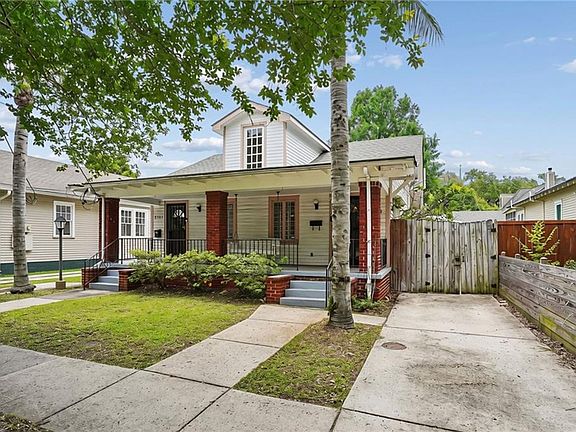 2nd image of 2703-2705 Palmer Ave