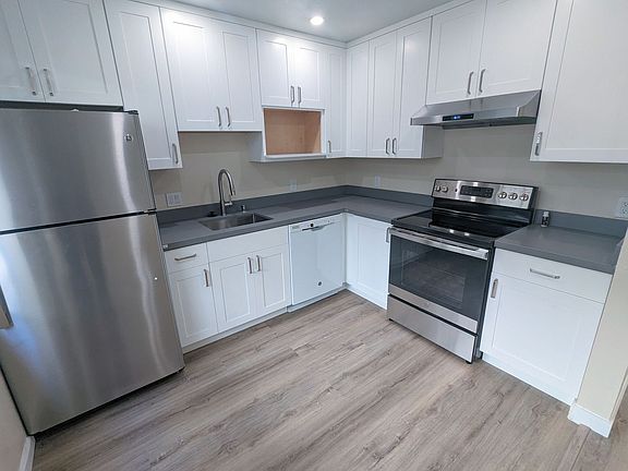 2nd image of 2022 Trousdale Dr #3