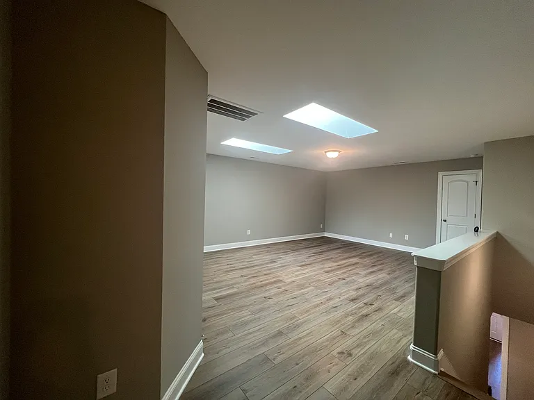 1618 Cedar Hill Way — Photo 21