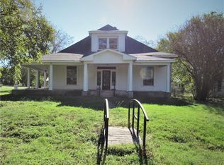 501 NW 2nd St, Hubbard, TX 76648