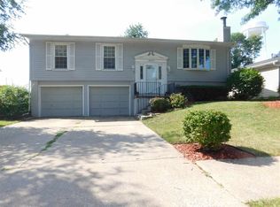 8925 19th St W, Rock Island, IL 61201