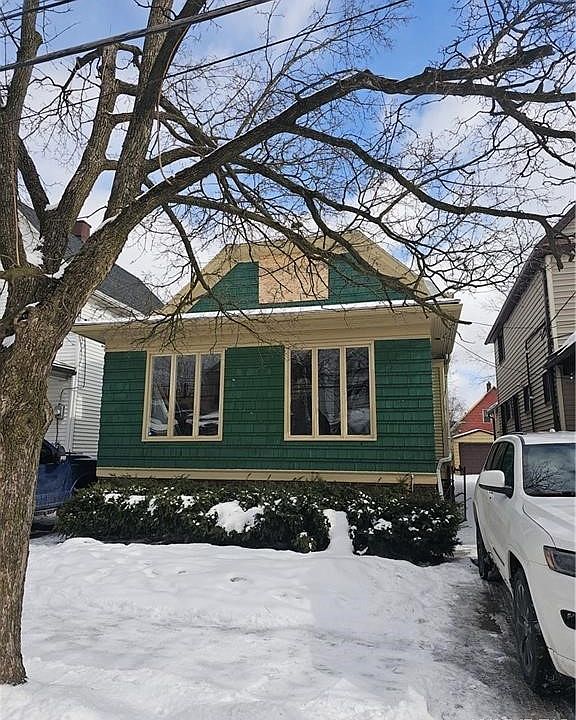 1st image of 91 Eller Ave