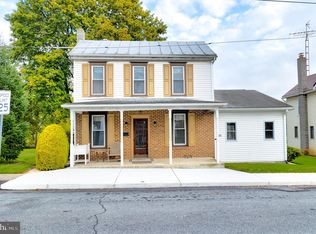 84 Broad St, Newville, PA 17241