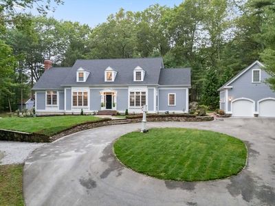 124 Newtown Rd, Acton, MA, 01720